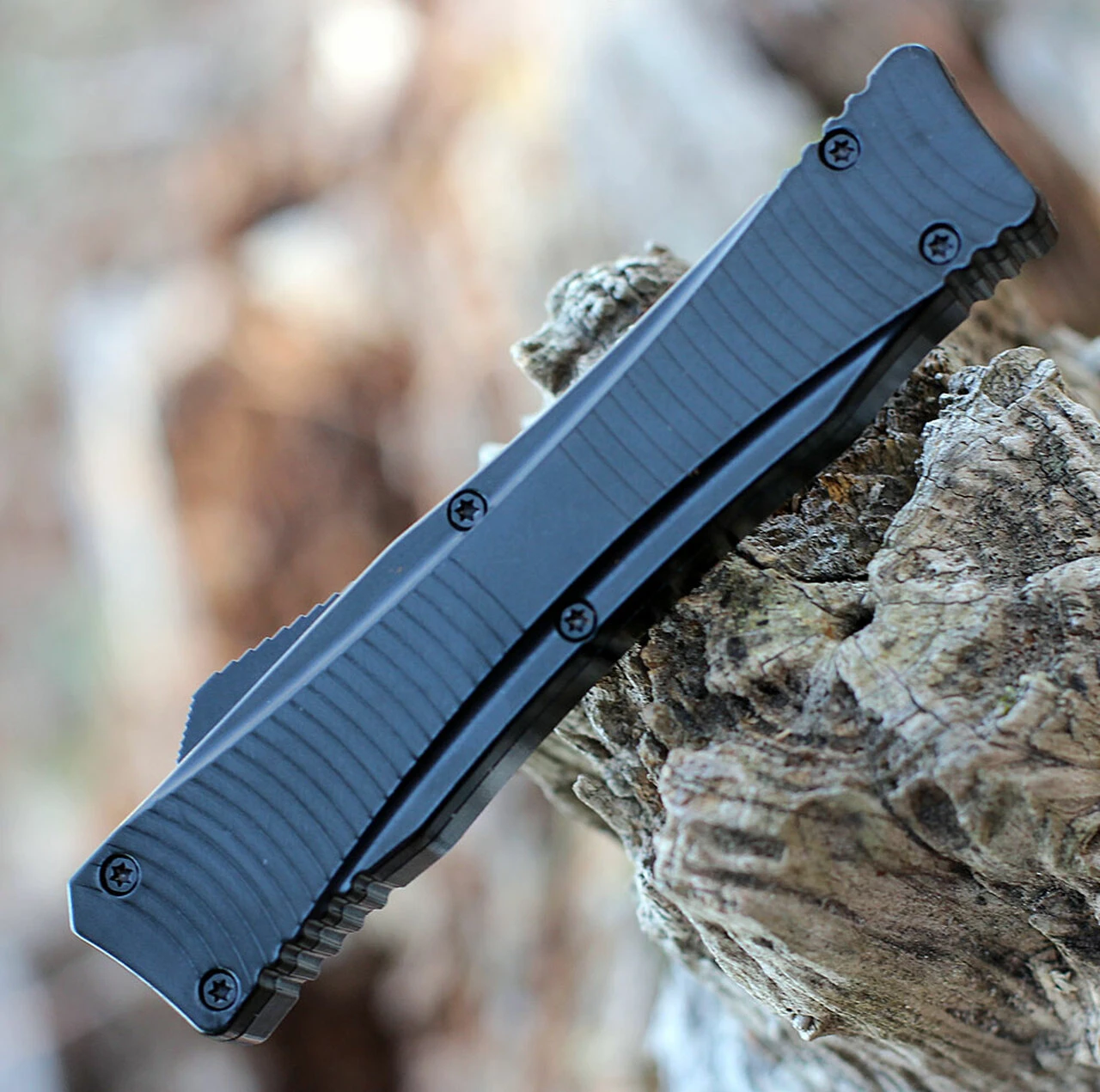 Boker Plus Falcon 2.0 OTF Automatic - Blk Alum (3.4" D2 Recurve) 06BO245 3 Boker Plus Falcon 2.0 OTF Automatic - Blk Alum (3.4" D2 Recurve) 06BO245 - Image 3