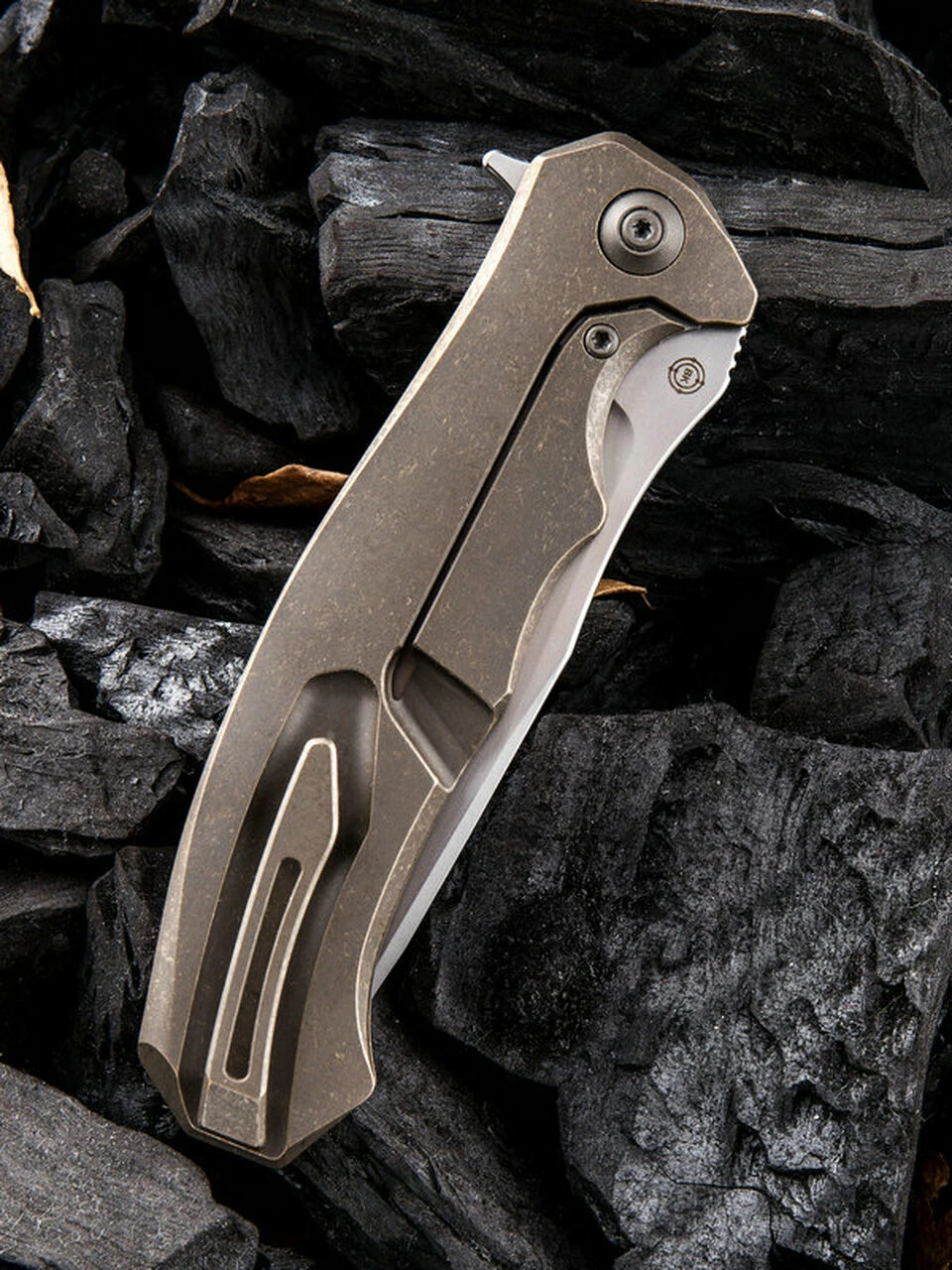 We Knife Co. We Knife Kellen Bogardus 37 Framelock Folder 901A, 4.07” Bohler M390 Bead Blast Drop Point Plain Blade, Bronze Titanium Handle 4 We Knife Co. We Knife Kellen Bogardus 37 Framelock Folder 901A, 4.07” Bohler M390 Bead Blast Drop Point Plain Blade, Bronze Titanium Handle - Image 4