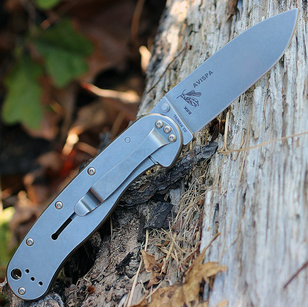 BRK Avispa 1302DT, 3.5", Stonewash D2 Steel, Plain Edge, Drop Point, Design by Esee Knives, Desert Tan Nylon handles 2 BRK Avispa 1302DT, 3.5", Stonewash D2 Steel, Plain Edge, Drop Point, Design by Esee Knives, Desert Tan Nylon handles - Image 2