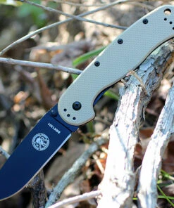 BRK Avispa 1302DTB, 3.5", Plain Edge, Drop Point, Black D2 Steel, Plain Edge, Design by Esee Knives, Desert Tan Nylon handles