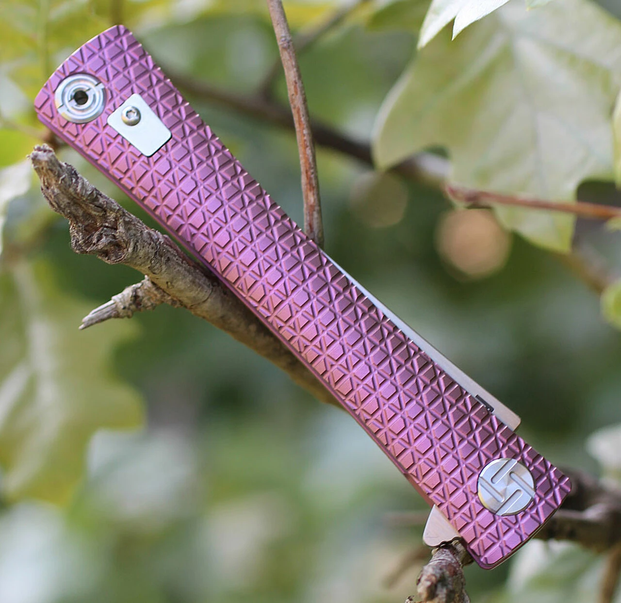 Artisan Cutlery Artisan ATZ1805GRES S Waistline, 4" S35VN Plain Blade, Rose Titanium Handle 4 Artisan Cutlery Artisan ATZ1805GRES S Waistline, 4" S35VN Plain Blade, Rose Titanium Handle - Image 4