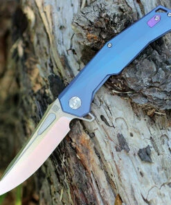 Artisan Cutlery Artisan Zumwalt ATZ1808GBUM, 3.78" M390 Plain Blade, Blue Titanium Handle