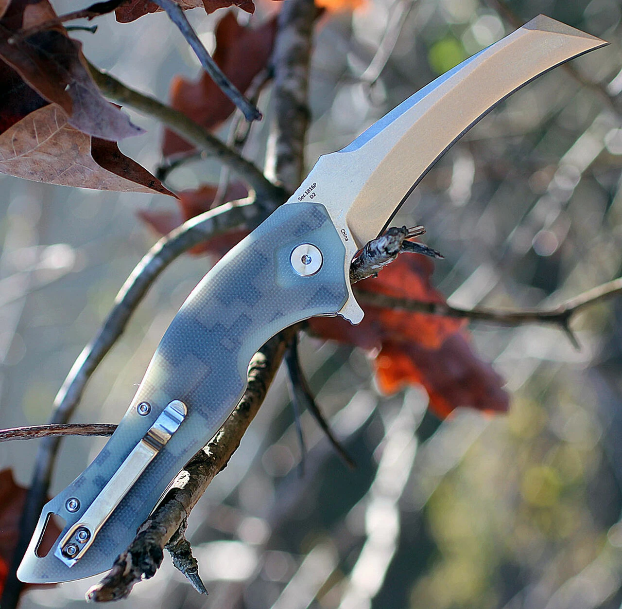 Artisan Cutlery Artisan Eagle ATZ1816PCGF, 3.46" D2 Steel Tanto Blade, Camo D2 Handle 2 Artisan Cutlery Artisan Eagle ATZ1816PCGF, 3.46" D2 Steel Tanto Blade, Camo D2 Handle - Image 2