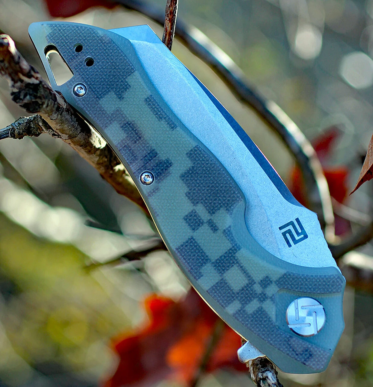 Artisan Cutlery Artisan Eagle ATZ1816PCGF, 3.46" D2 Steel Tanto Blade, Camo D2 Handle 4 Artisan Cutlery Artisan Eagle ATZ1816PCGF, 3.46" D2 Steel Tanto Blade, Camo D2 Handle - Image 4