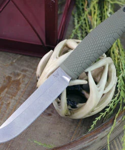 Benchmade Knives Benchmade 202 Leuku, 5.19" CPM-3V Satin Plain Blade, Santoprene Handle