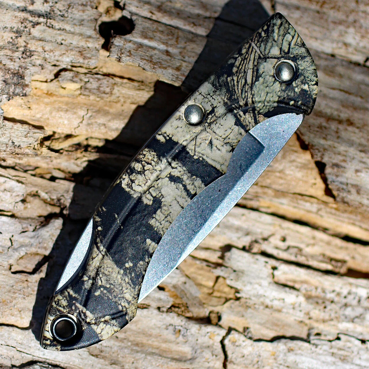 Buck Knives Buck 283CMS24 Nano Bantam, 1.9" 420HC Plain Blade, Mossy Oak Country Camo 4 Buck Knives Buck 283CMS24 Nano Bantam, 1.9" 420HC Plain Blade, Mossy Oak Country Camo - Image 4