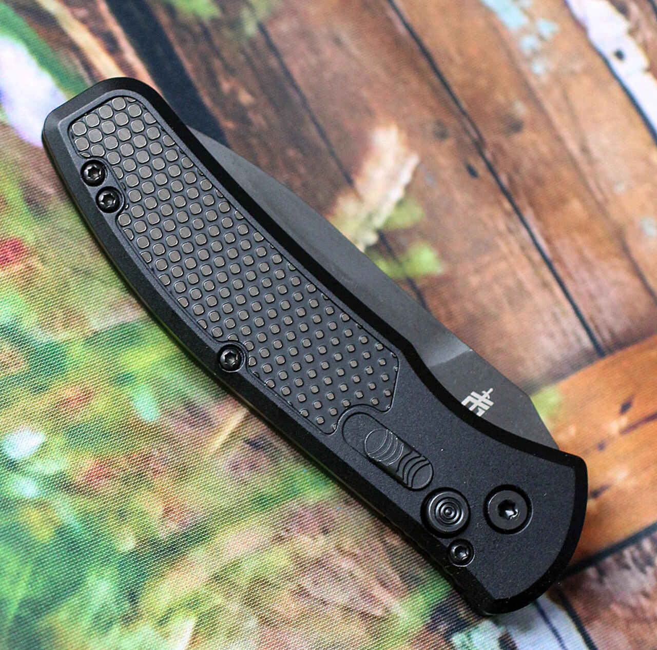 Gerber Empower Auto 30-001321, 3.25" Black CPM-S30V Plain Blade, Black Aluminum Handle 3 Gerber Empower Auto 30-001321, 3.25" Black CPM-S30V Plain Blade, Black Aluminum Handle - Image 3