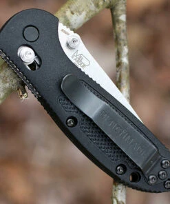 Benchmade Knives Benchmade Mini Griptilian 556-S30V, 2.91" S30V Drop Point Plain Blade, Black Noryl GTX Handle -Knifeworks Sales Store 556 s30v.2 28233.1566586201