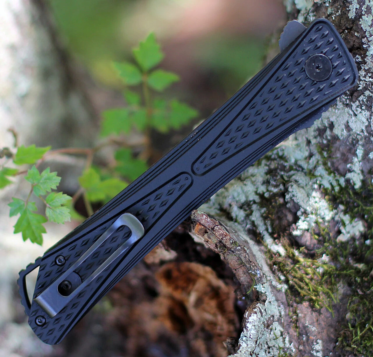 CRKT Jumbones Blackout 7532K, 4.85" AUS 8 Black Blade, Black Aluminum Handle 4 CRKT Jumbones Blackout 7532K, 4.85" AUS 8 Black Blade, Black Aluminum Handle - Image 4