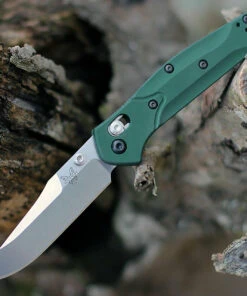 Benchmade Knives Benchmade 945 Mini Osborne, 2.92" CPM-S30V Satin Plain Blade, Green Aluminum Handle