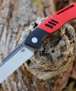 Bestech Rockface - Red / Blk G10 (3.4" D2 Two Tone) BG46C