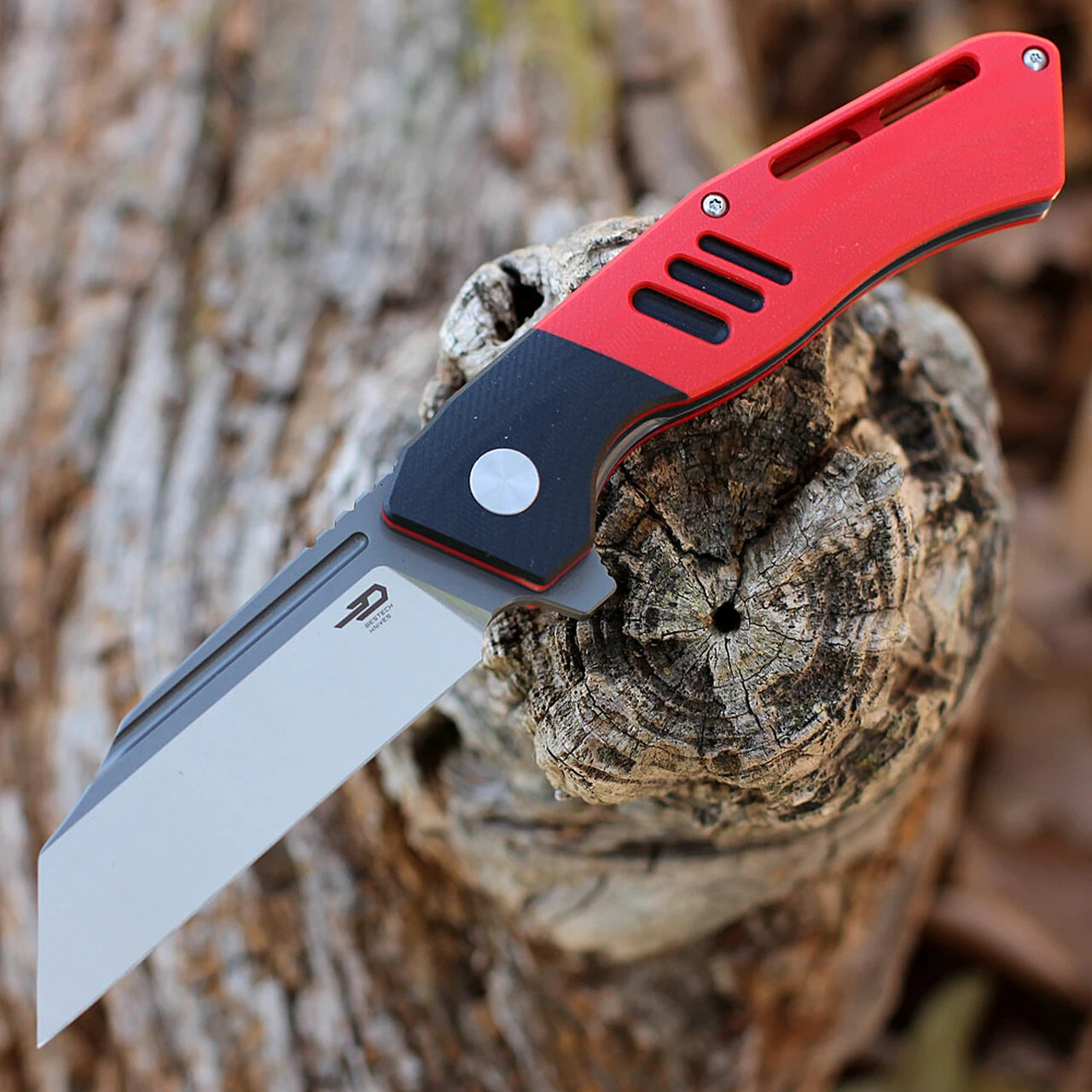 Bestech Rockface - Red / Blk G10 (3.4" D2 Two Tone) BG46C 1 Bestech Rockface - Red / Blk G10 (3.4" D2 Two Tone) BG46C