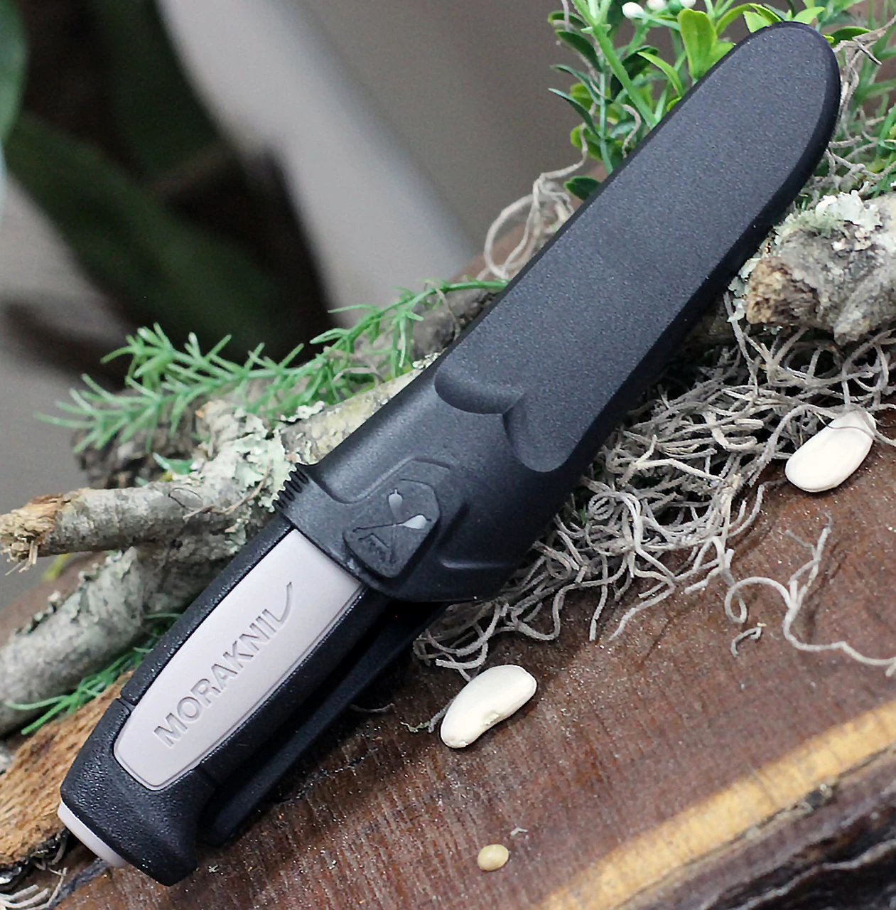 Morakniv Pro Robust 01518, 3.50" Carbon Steel Polished Plain Blade, Gray Polymer Handle 3 Morakniv Pro Robust 01518, 3.50" Carbon Steel Polished Plain Blade, Gray Polymer Handle - Image 3