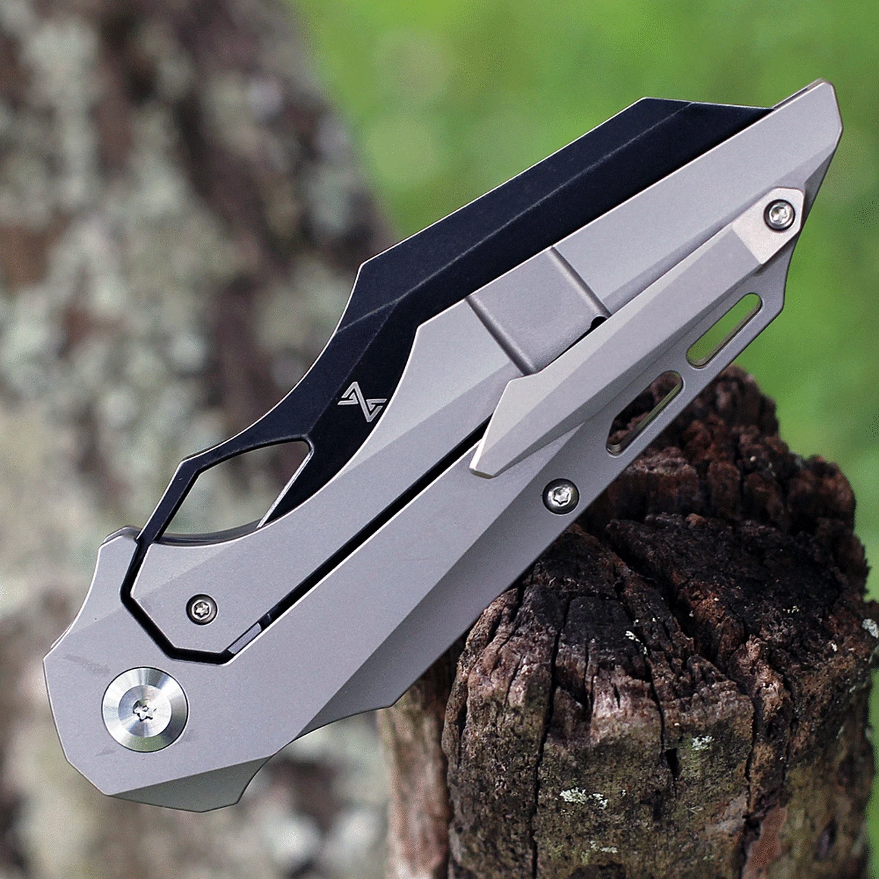 Kansept Knives Genesis K1010A2, 3.62" CPM-S35VN Black Stonewashed Blade, Gray & Black Titanium CF Handle 4 Kansept Knives Genesis K1010A2, 3.62" CPM-S35VN Black Stonewashed Blade, Gray & Black Titanium CF Handle - Image 4