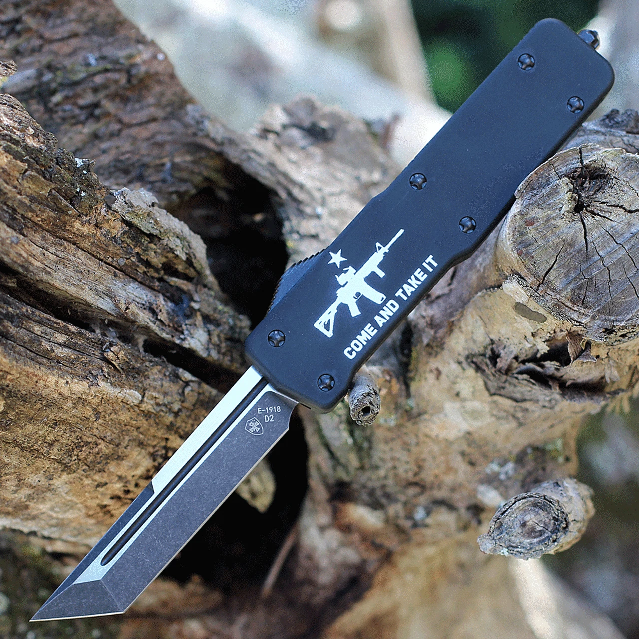 Templar Knife Co. Templar Premium Lightweight Large OTF -Alum. Blk CATI (3.55" D2 Blk Tanto) LA-AR15-22-1 1 Templar Knife Co. Templar Premium Lightweight Large OTF -Alum. Blk CATI (3.55" D2 Blk Tanto) LA-AR15-22-1