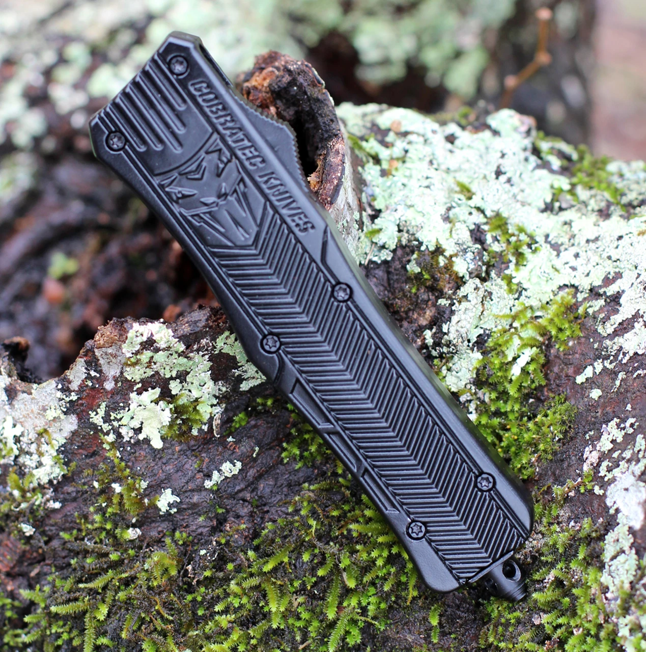 CobraTec Knives MBCTK-1MDAG2SS Medium CTK-1 Black, 3.0" D2 Steel Dagger Serrated Blade, Aluminum Handle 4 CobraTec Knives MBCTK-1MDAG2SS Medium CTK-1 Black, 3.0" D2 Steel Dagger Serrated Blade, Aluminum Handle - Image 4