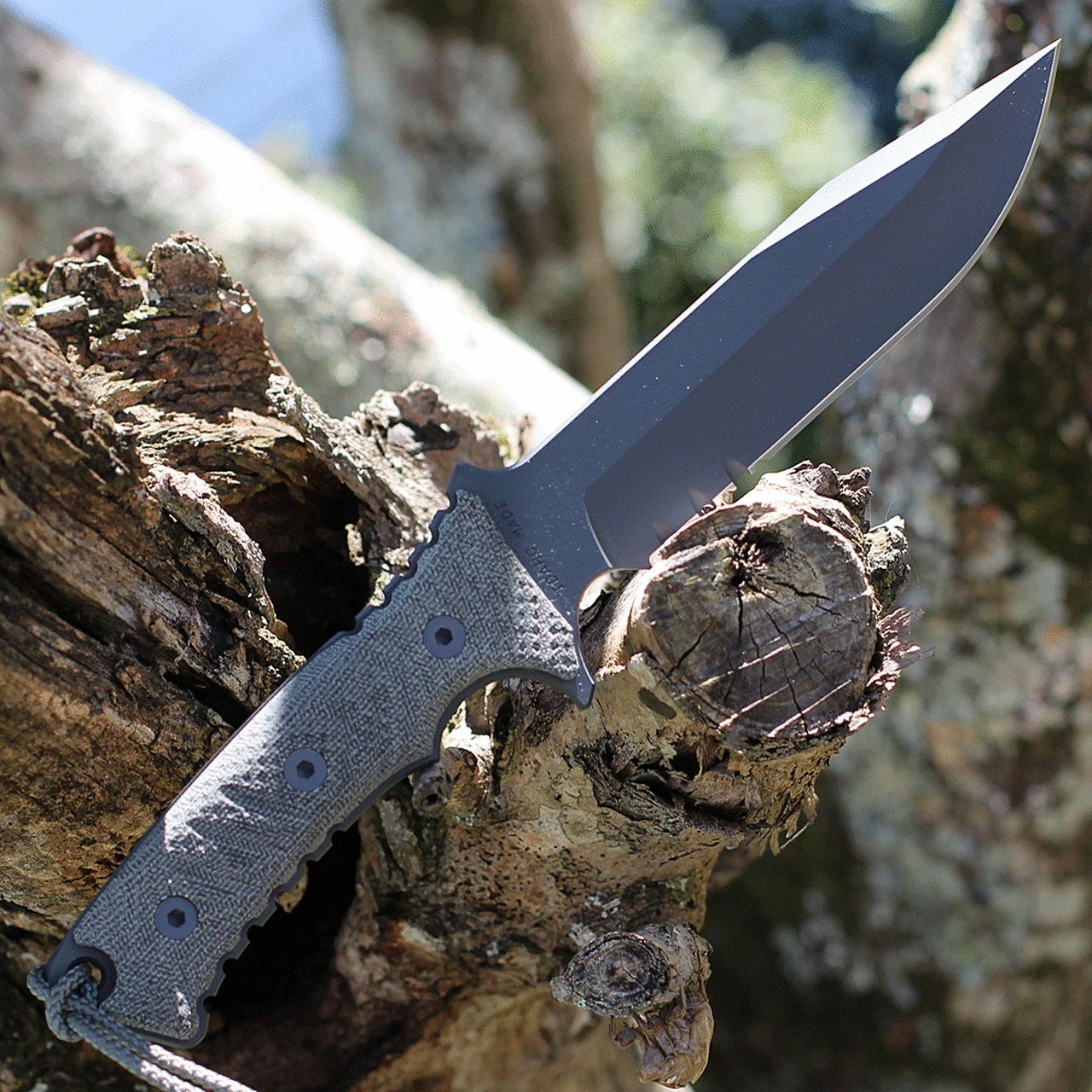 Chris Reeve Pacific, 6" S35VN Serrated Blade, Sandblasted Black Canvas Micarta Handle (PAC-1001) 2 Chris Reeve Pacific, 6" S35VN Serrated Blade, Sandblasted Black Canvas Micarta Handle (PAC-1001) - Image 2