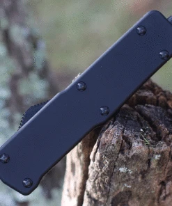 Templar Knife Co. Templar Premium Lightweight Large OTF - Blk Rubber (3.55" D2 Blk Tanto) LA-BR-22-1 -Knifeworks Sales Store SABR.1 80643.1634667249