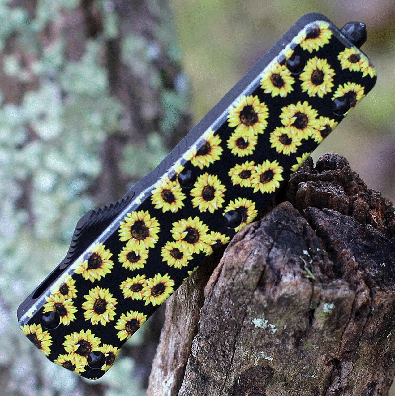 Templar Knife Co. Templar Premium Lightweight Small OTF -Alum. Sunflower (3" D2 Blk Tanto) SA-SUN-22-1 3 Templar Knife Co. Templar Premium Lightweight Small OTF -Alum. Sunflower (3" D2 Blk Tanto) SA-SUN-22-1 - Image 3