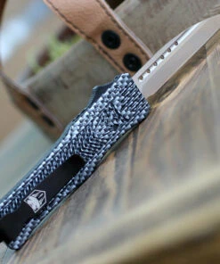 CobraTec Knives SCFCTK-1SWNS Small CTK-1 Carbon Fiber Wrap, 2.75" D2 Steel Wharncliffe Blade, Aluminum Handle