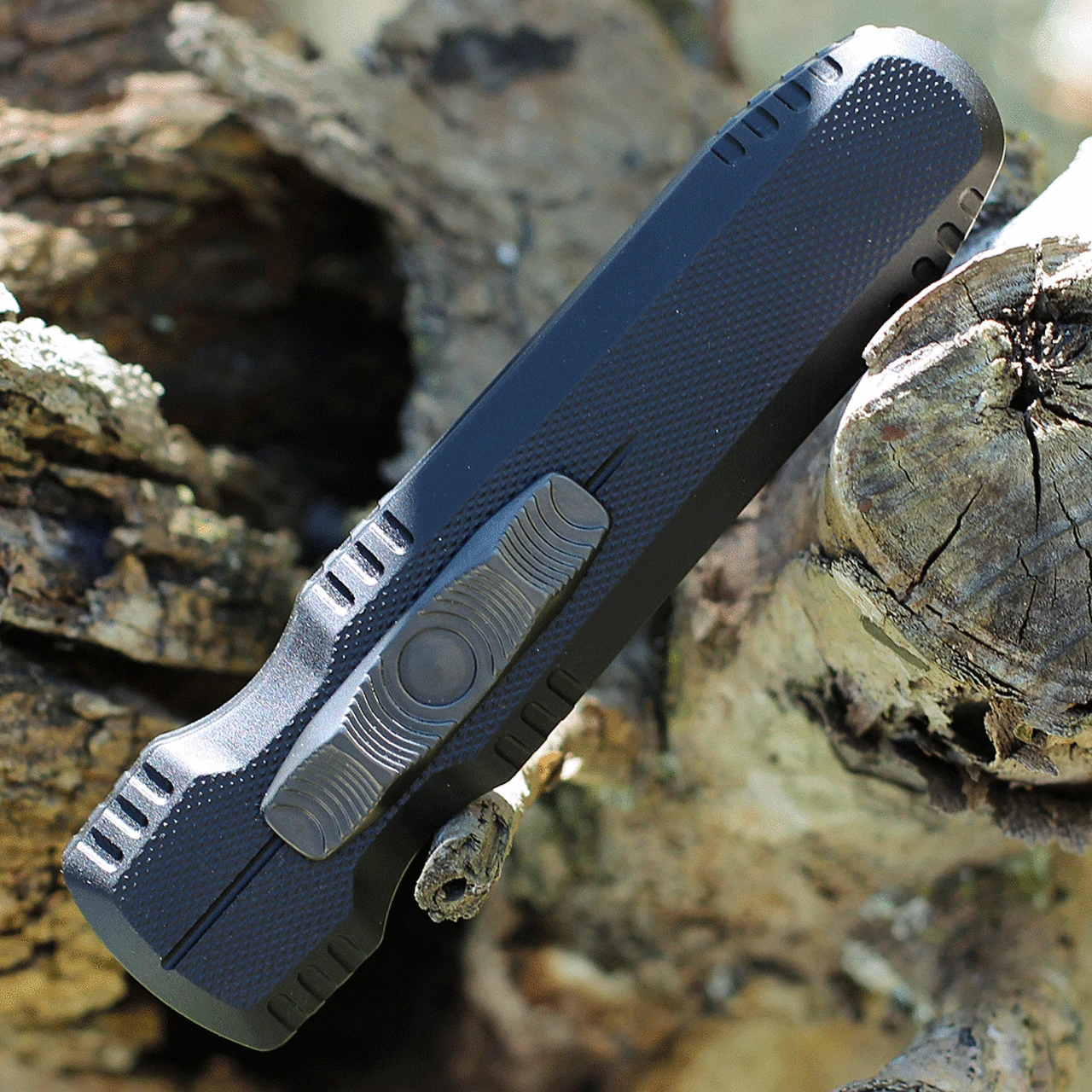 SOG Pentagon OTF Automatic Knife Black (3.8" S35VN BlK) 15-61-01-57 4 SOG Pentagon OTF Automatic Knife Black (3.8" S35VN BlK) 15-61-01-57 - Image 4