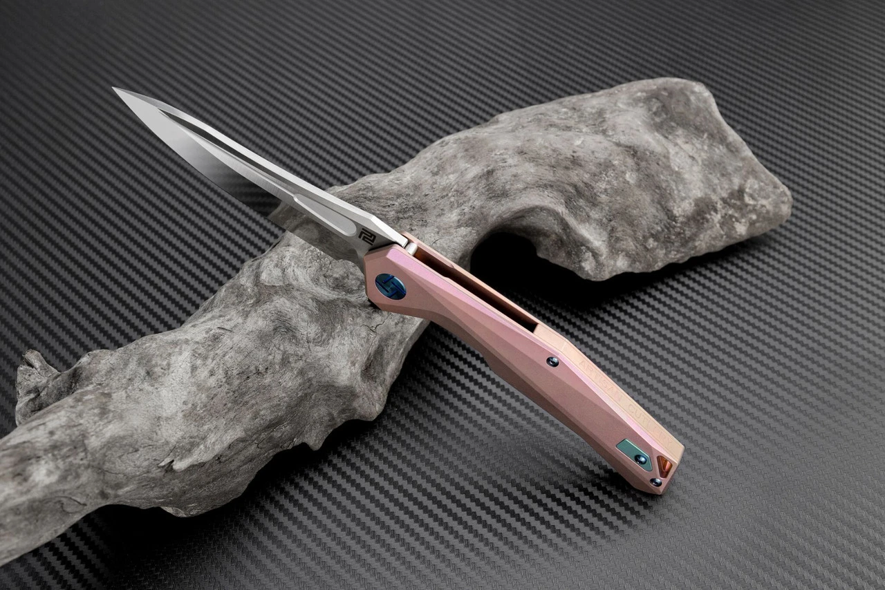 Artisan Cutlery Artisan Zumwalt ATZ1808GRES, 3.78" S35VN Plain Blade, Rose Titanium Handle 2 Artisan Cutlery Artisan Zumwalt ATZ1808GRES, 3.78" S35VN Plain Blade, Rose Titanium Handle - Image 2