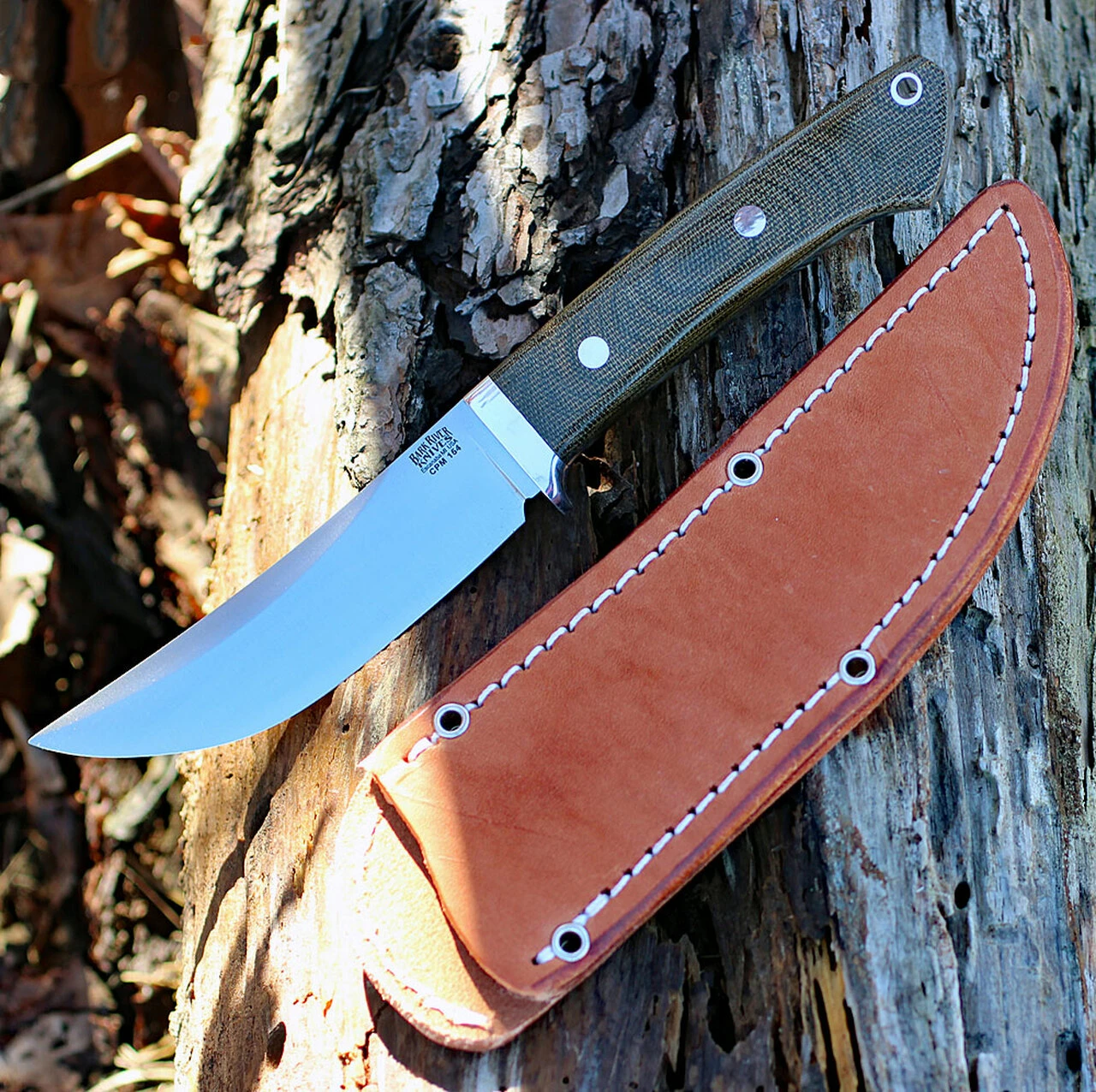 Bark River Knives Bark River 02145MGC Classic Trailing Point Hunter, 4.5" CPM 154 Plain Blade, Green Canvas Micarta Handle 5 Bark River Knives Bark River 02145MGC Classic Trailing Point Hunter, 4.5" CPM 154 Plain Blade, Green Canvas Micarta Handle - Image 5