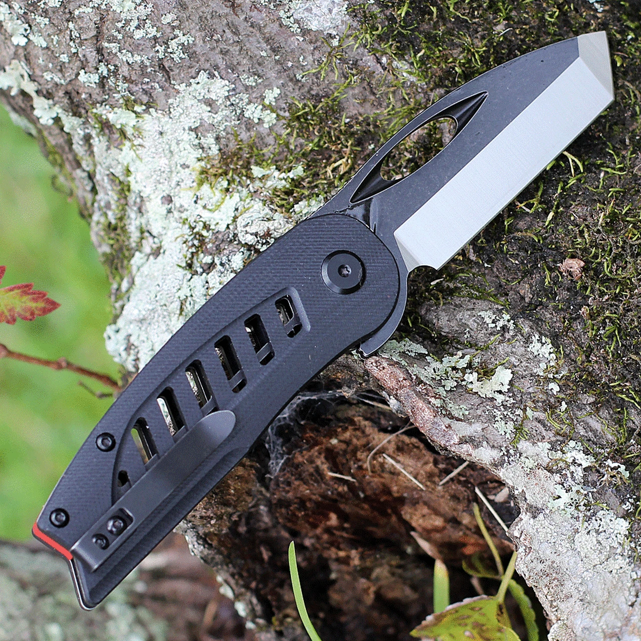 Bestech Knives Explorer - Black G-10 (2.87" D2) BG37A 2 Bestech Knives Explorer - Black G-10 (2.87" D2) BG37A - Image 2
