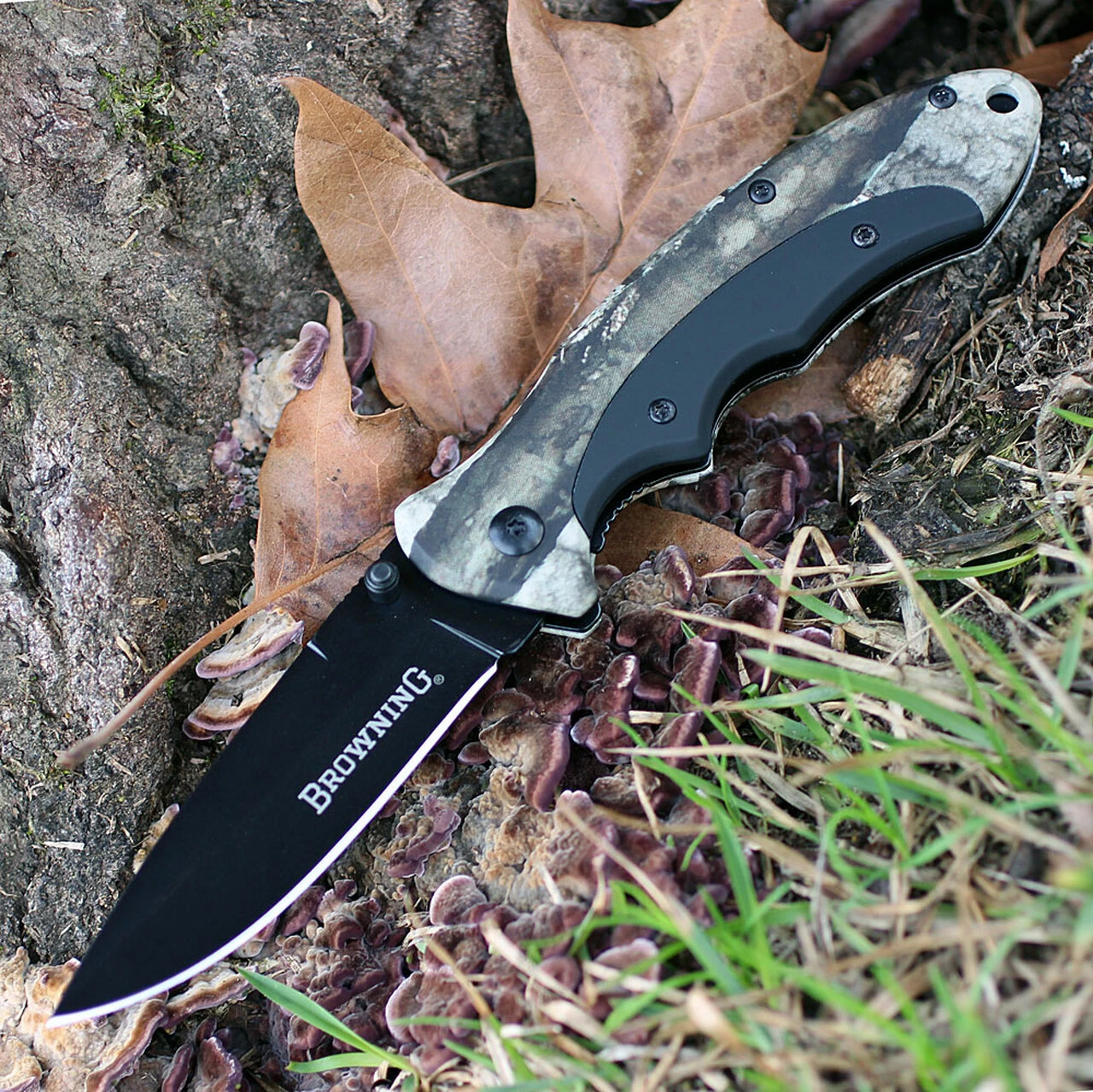 Browning Knives Browning Mossy Oak Linerlock, 3.5" Stainless Plain Blade, Aluminum Handle 1 Browning Knives Browning Mossy Oak Linerlock, 3.5" Stainless Plain Blade, Aluminum Handle