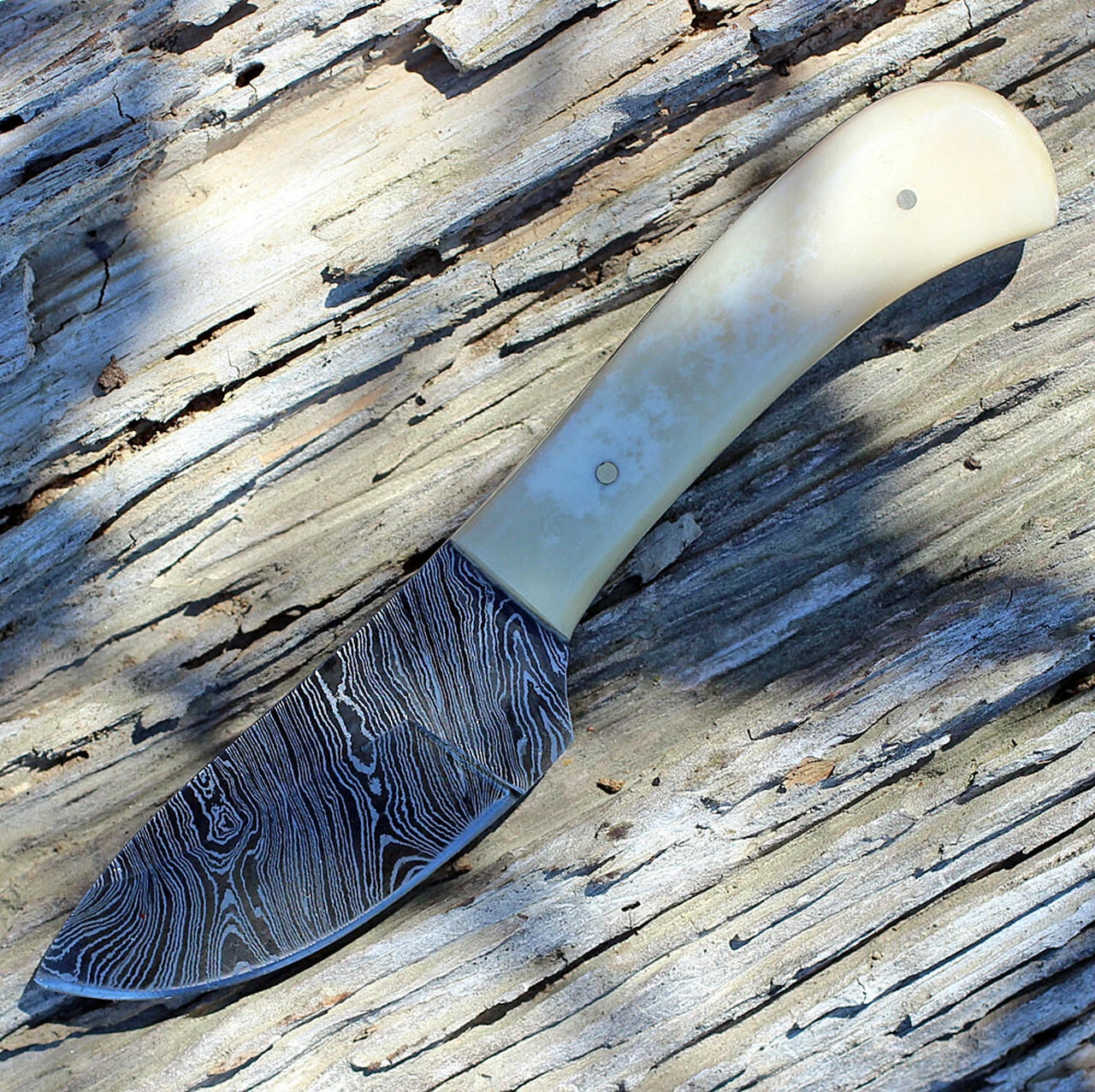 Damascus Blade Knife Damascus 1080BO Skinner, 3" Damascus Plain Blade, White Smooth Bone Handle 1 Damascus Blade Knife Damascus 1080BO Skinner, 3" Damascus Plain Blade, White Smooth Bone Handle
