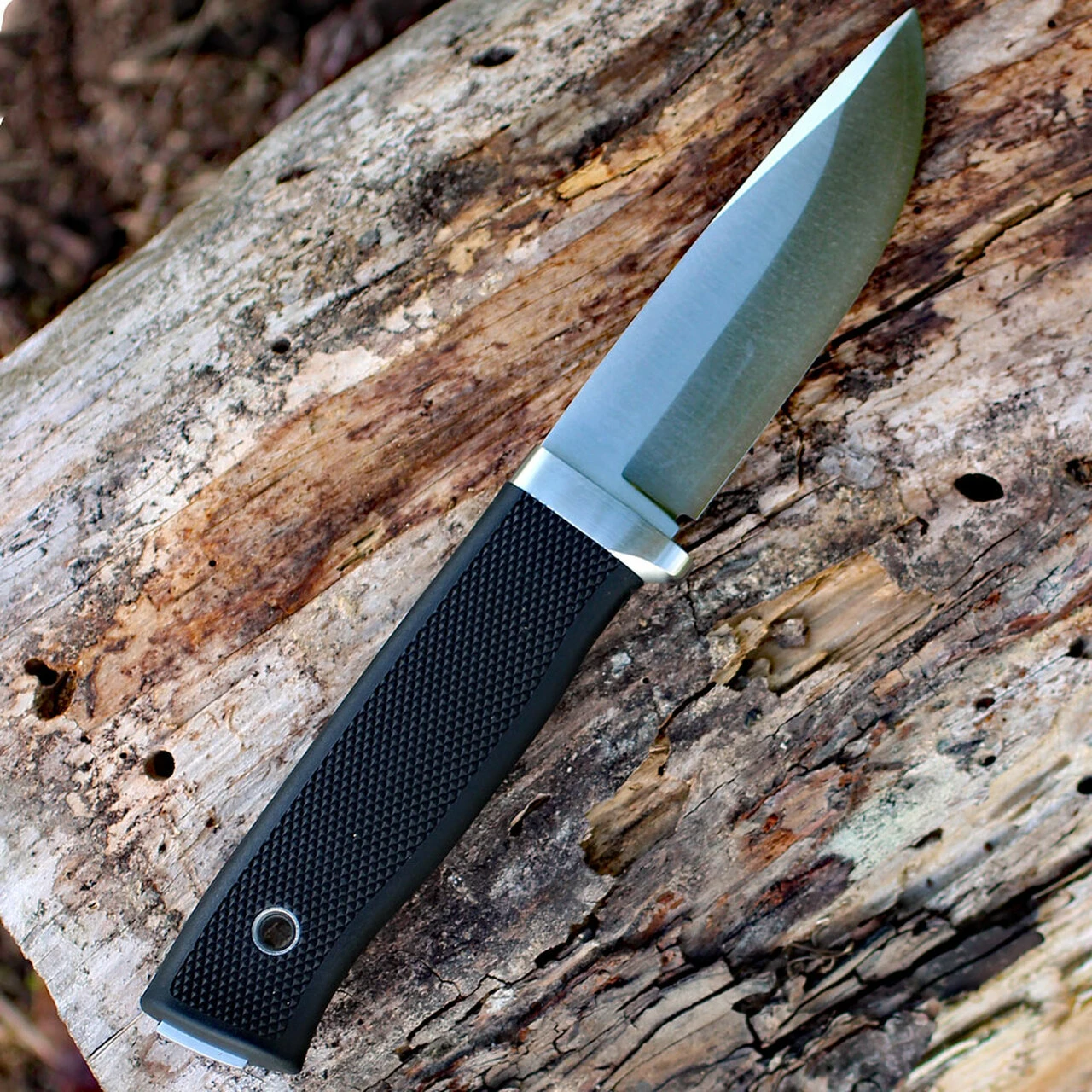 Fallkniven F1 Pro, 3.93" Lam CoS Satin Blade, Black Thermorun Handle, Black Zytel Sheath 2 Fallkniven F1 Pro, 3.93" Lam CoS Satin Blade, Black Thermorun Handle, Black Zytel Sheath - Image 2