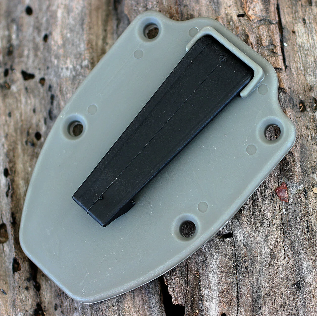 ESEE Knives ESEE 3PM-MB-DT, Plain Edge, Modified Pommel, Foliage Green Sheath, Boot Clip w/ Molle Back 3 ESEE Knives ESEE 3PM-MB-DT, Plain Edge, Modified Pommel, Foliage Green Sheath, Boot Clip w/ Molle Back - Image 3