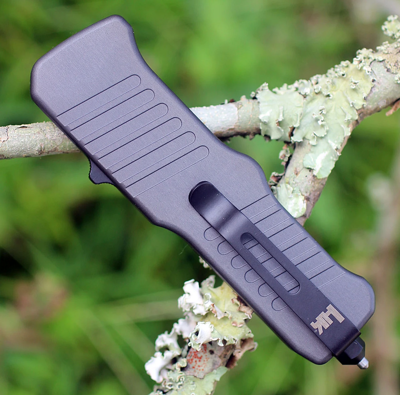 HK Knives HK Mini Incursion OTF Automatic, 2.95" Black PVD Clip Point Blade, Grey Black Aluminum Frame-54052 4 HK Knives HK Mini Incursion OTF Automatic, 2.95" Black PVD Clip Point Blade, Grey Black Aluminum Frame-54052 - Image 4