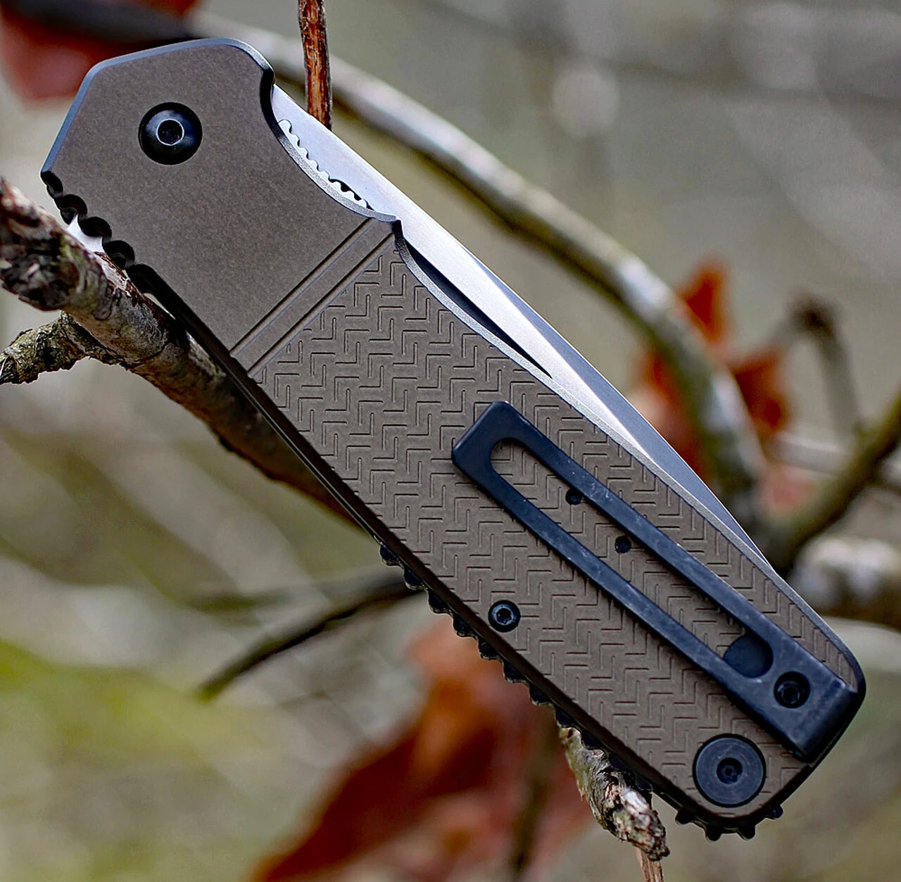 CRKT Homefront K270GKP, AUS 8 Plain Blade, 6061 Aluminium Handles 3 CRKT Homefront K270GKP, AUS 8 Plain Blade, 6061 Aluminium Handles - Image 3