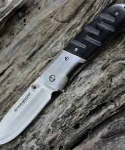 Boker Magnum Kilo Romeo Liner Lock, Pakkawood Black Handle, 01LG221