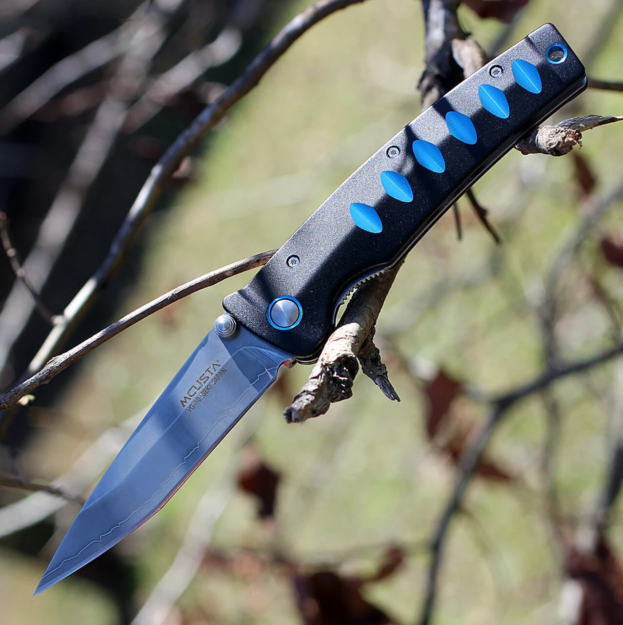 Mcusta 41C Katana, 3.25" VG-10/Damascus Plain Blade, Black/Blue Aluminum Handle 1 Mcusta 41C Katana, 3.25" VG-10/Damascus Plain Blade, Black/Blue Aluminum Handle