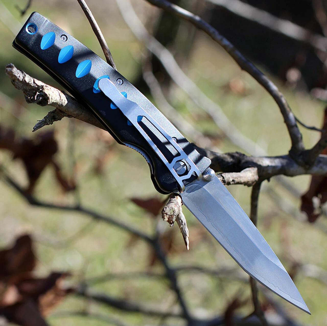 Mcusta 41C Katana, 3.25" VG-10/Damascus Plain Blade, Black/Blue Aluminum Handle 2 Mcusta 41C Katana, 3.25" VG-10/Damascus Plain Blade, Black/Blue Aluminum Handle - Image 2