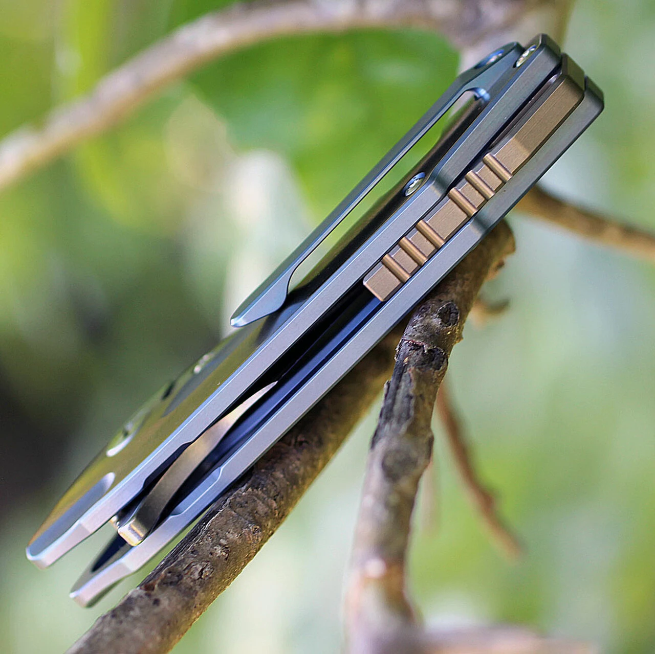 Bestech T1711B Goblin, 2.5" CPM-S35VN Plain Blade, Bronze Titanium Handle w/Blue Inlay 4 Bestech T1711B Goblin, 2.5" CPM-S35VN Plain Blade, Bronze Titanium Handle w/Blue Inlay - Image 4