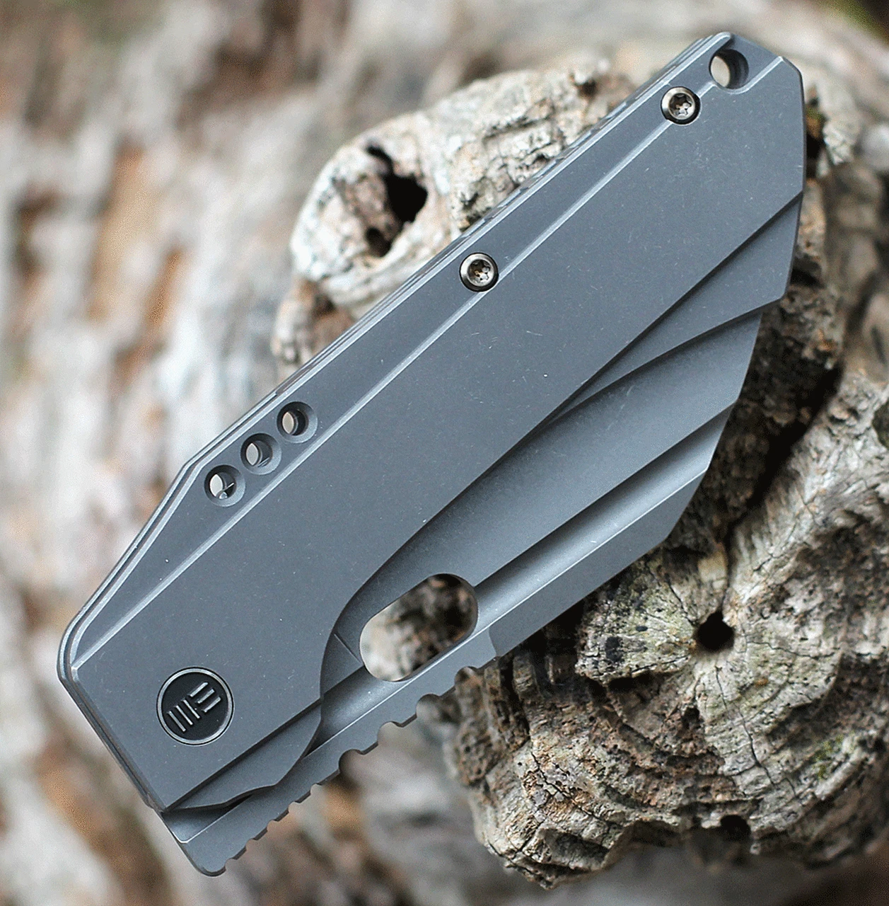 We Knife Co. WE Knife Roxi 3 - Gray Ti (3" Gray SW CPM S35VN) 19072-1 3 We Knife Co. WE Knife Roxi 3 - Gray Ti (3" Gray SW CPM S35VN) 19072-1 - Image 3