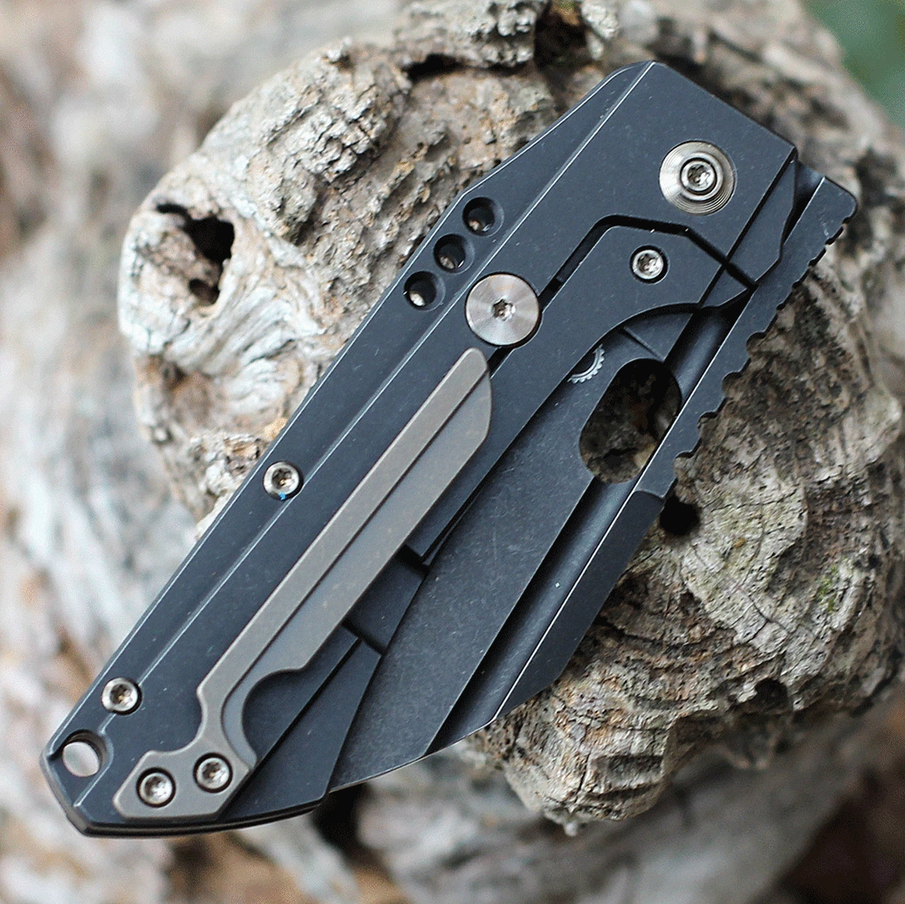 We Knife Co. WE Knife Roxi 3 - Blk Ti (3" Blk SW CPM S35VN) WE19072-2 3 We Knife Co. WE Knife Roxi 3 - Blk Ti (3" Blk SW CPM S35VN) WE19072-2 - Image 3